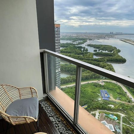 Gold Coast Apartemen Pik By Dluxx Cakarta Dış mekan fotoğraf